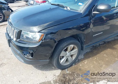 2016 Jeep Compass Sport z USA, uszkodzony, nr VIN 1C4NJCBA6GD512665